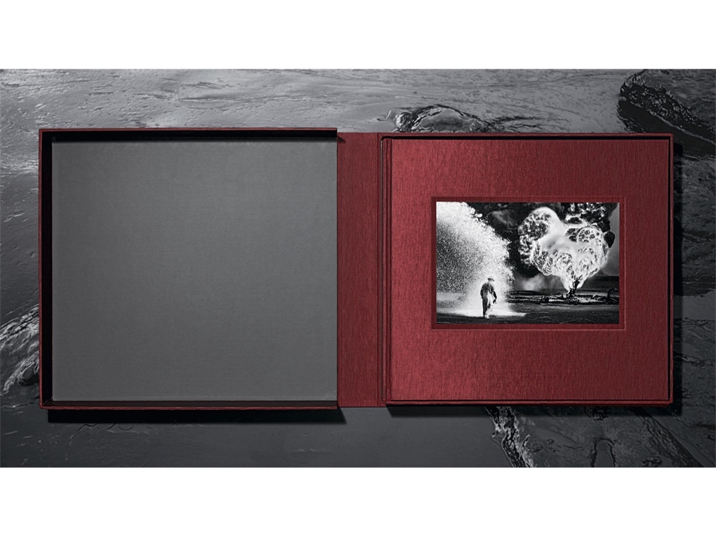 Sebastiao Salgado Kuwait A Desert on Fire Art Edition edition of 100
